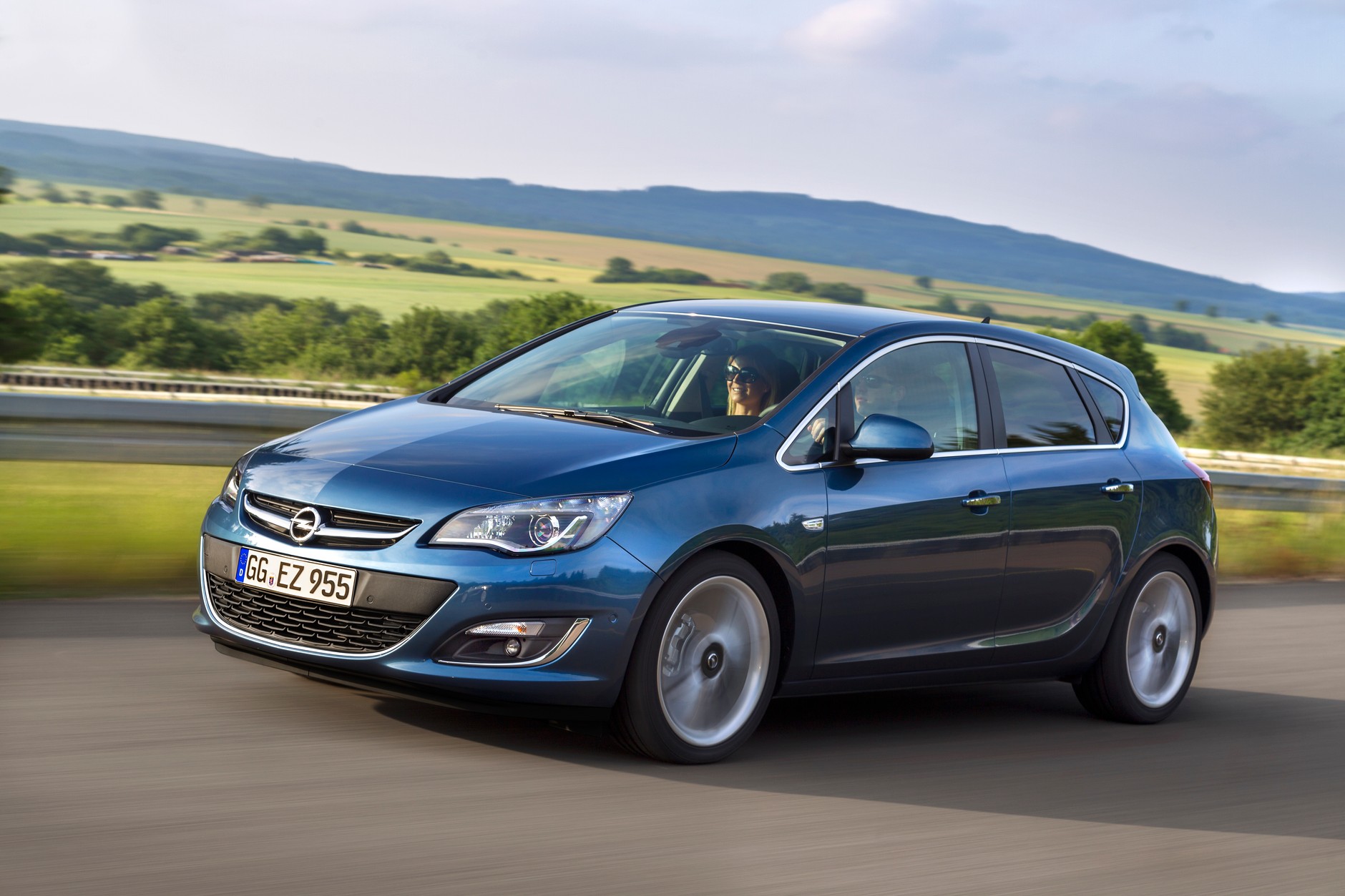 Opel Astra - miejsce 4.