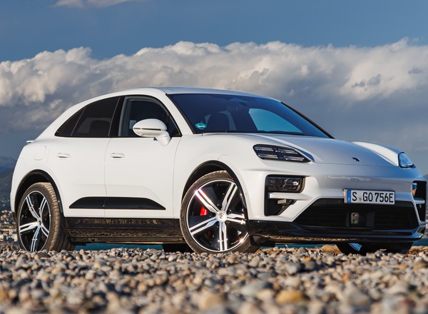 Spalinowego Porsche Macana nie będzie. Może za to pojawić się inny model