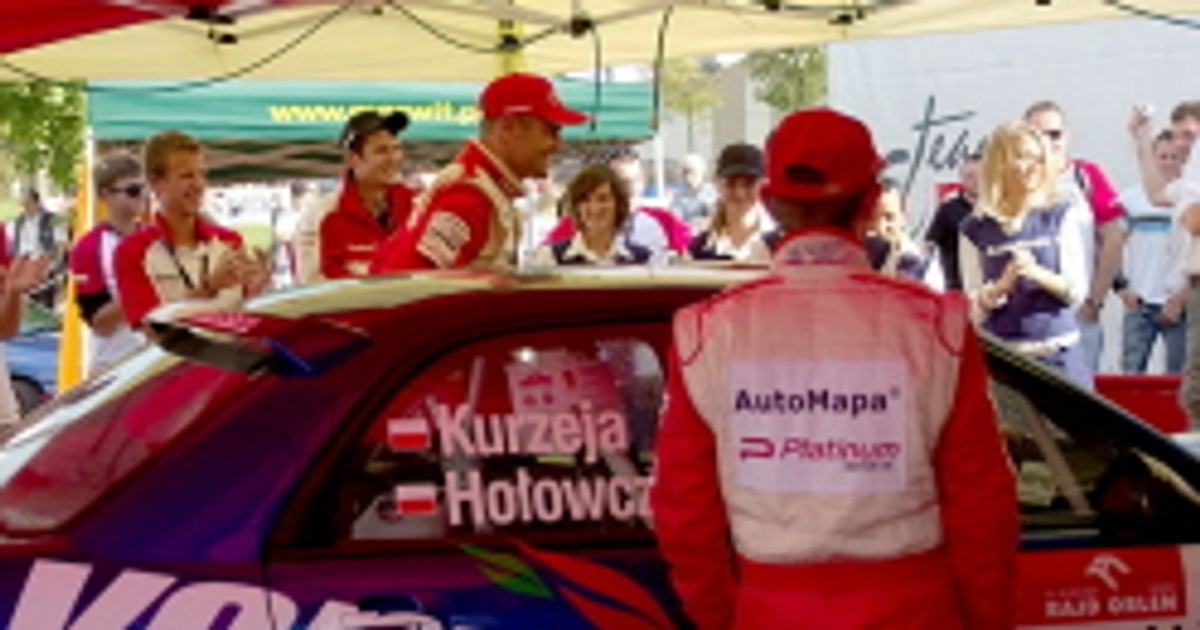 Rajd Barbórka 2007: europoseł Krzysztof Hołowczyc w akcji