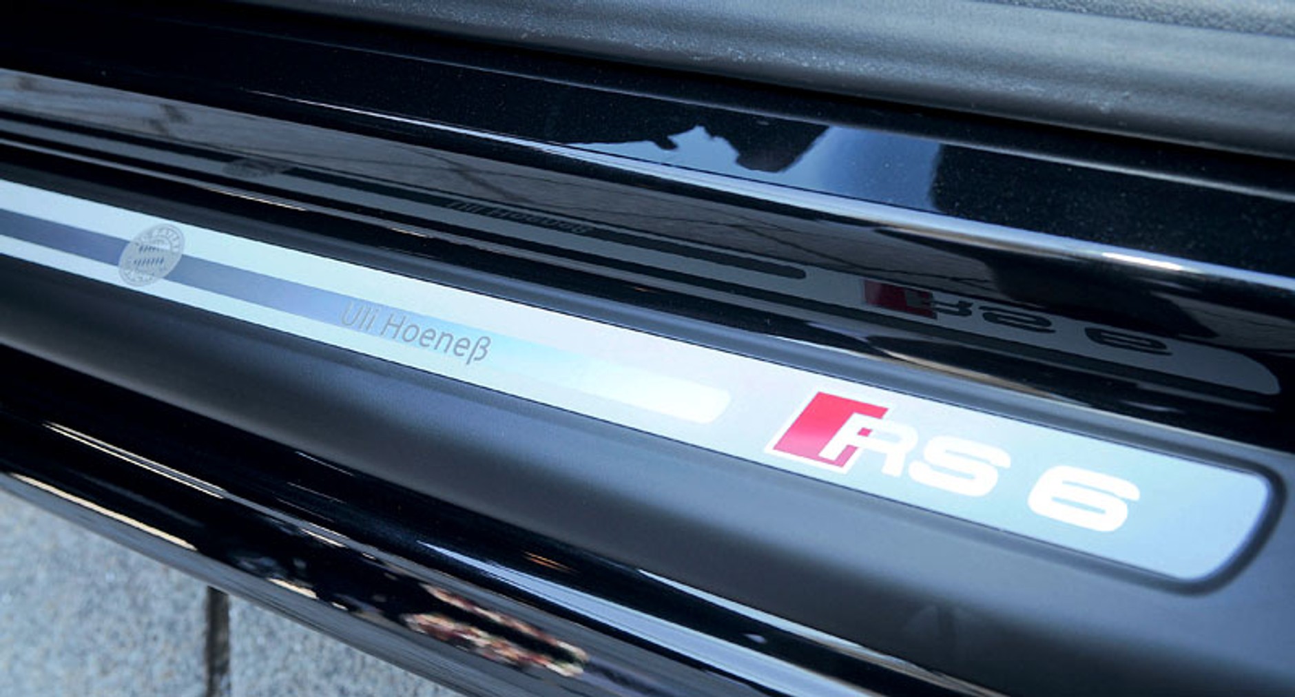 Audi koupí podíl ve fotbalovém klubu FC Bayern Mnichov