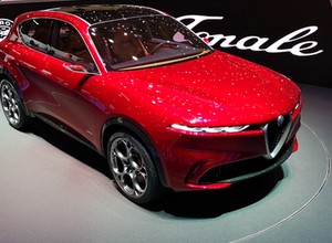 Alfa Romeo, DS i Lancia przechodzą na elektryczną stronę mocy