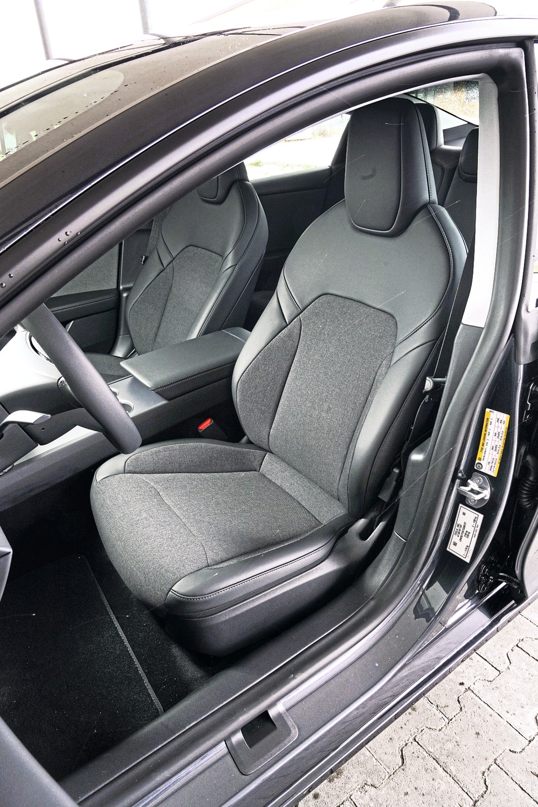 Tesla Model 3 Standard