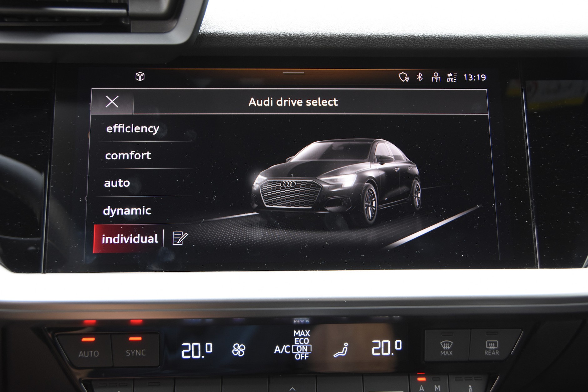 Audi A3 Limousine 35 TFSI S line