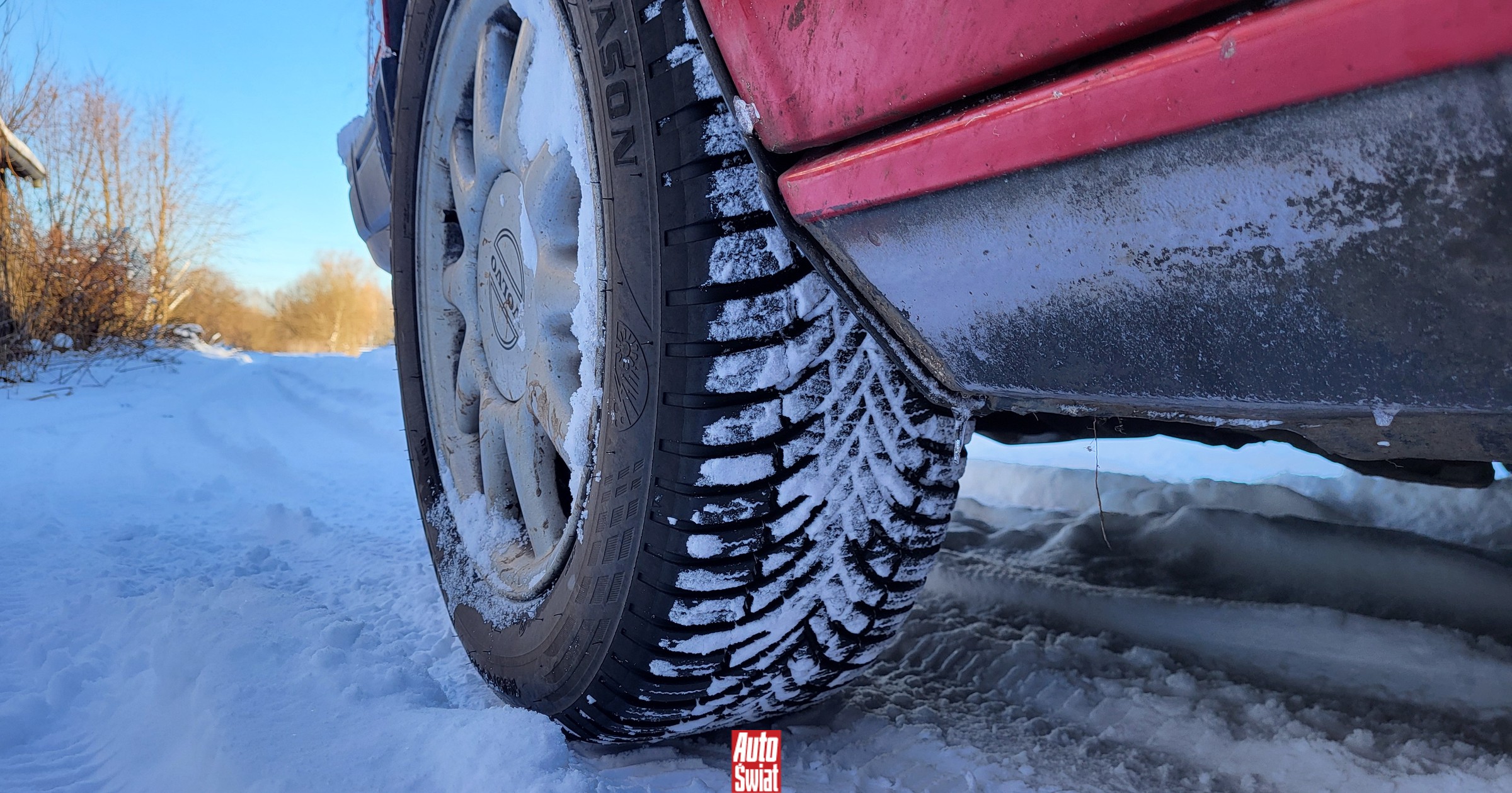 Czy opony całoroczne są nadal legalne za granicą? Co kierowcy muszą wiedzieć w 2025 roku?