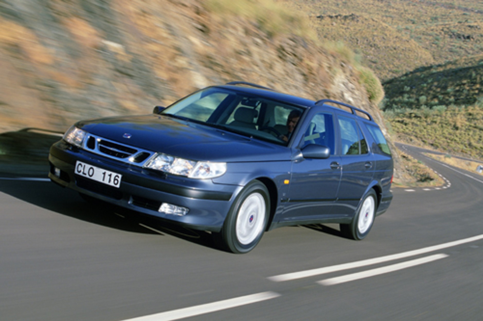 Saab 9-5 2.3 Turbo - Niebanalne rozwiązanie