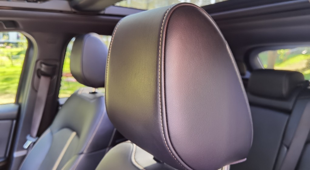 Zagłówek we współczesnym samochodzie