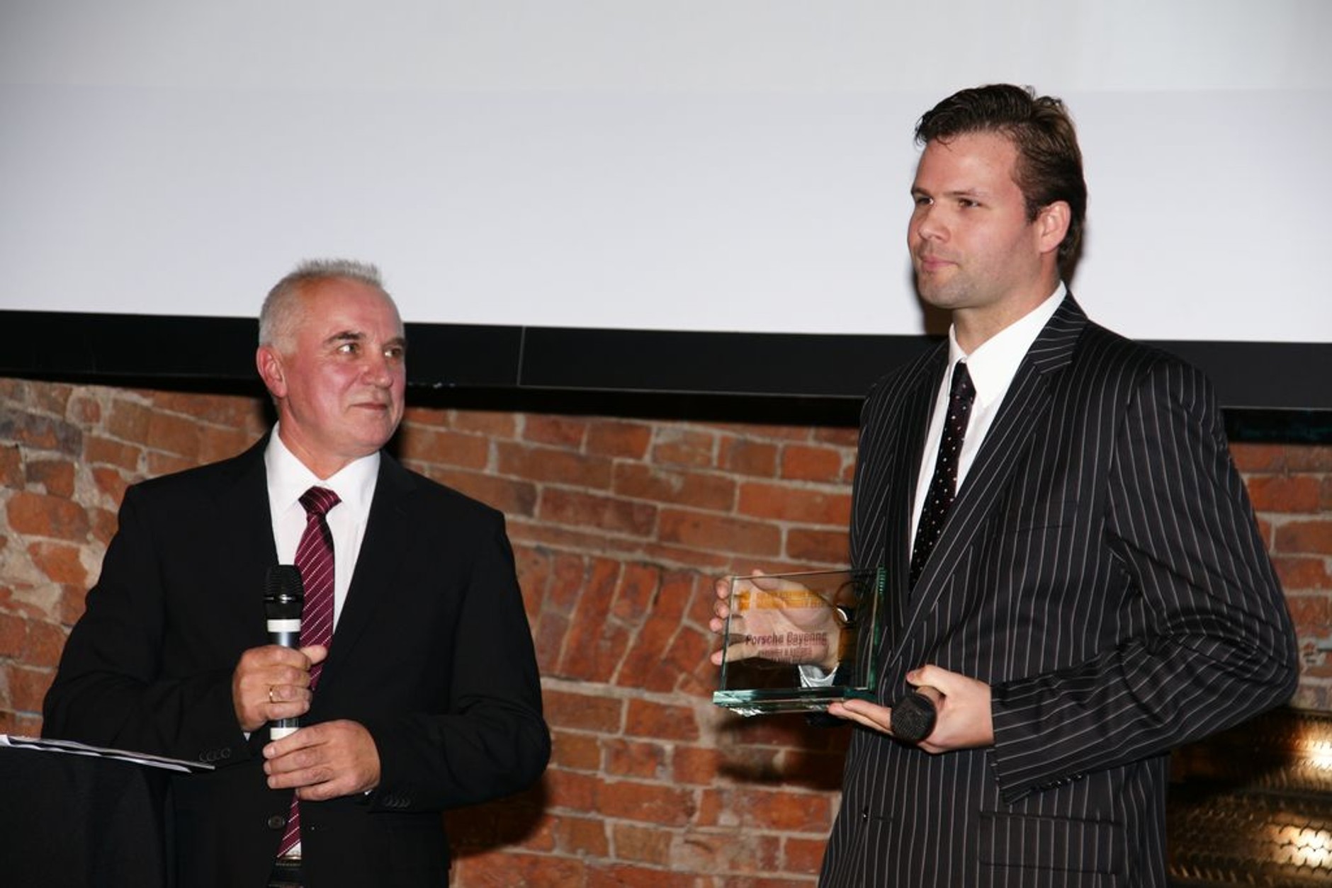 Plebiscyt ZŁOTA KIEROWNICA Auto Świata rozstrzygnięty