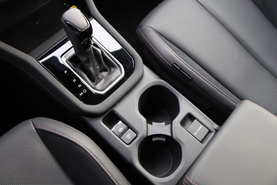 Subaru Forester 2.0 e-Boxer Platinum