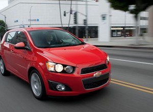 Chevrolet Sonic 1.4 Turbo - Aveo po amerykańsku