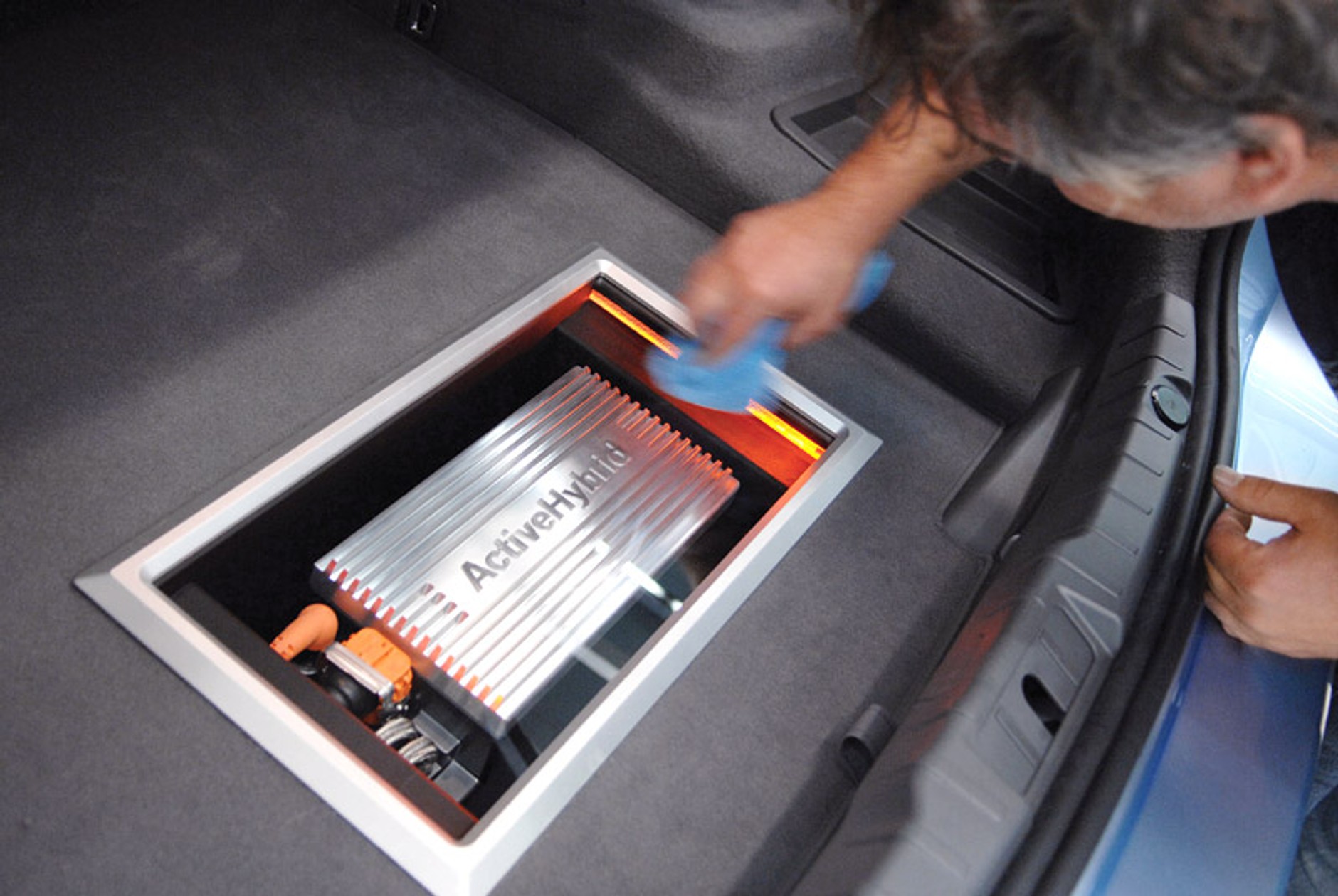 Paryż 2008: BMW 7 ActiveHybrid Concept: monachijska odpowiedź na LS 600h