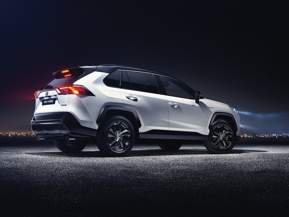 Toyota RAV4 - w całkiem nowym stylu