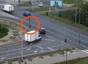 Policja użyła nowej broni na skrzyżowaniu. 500 zł i 15 pkt. karnych dla kierowców