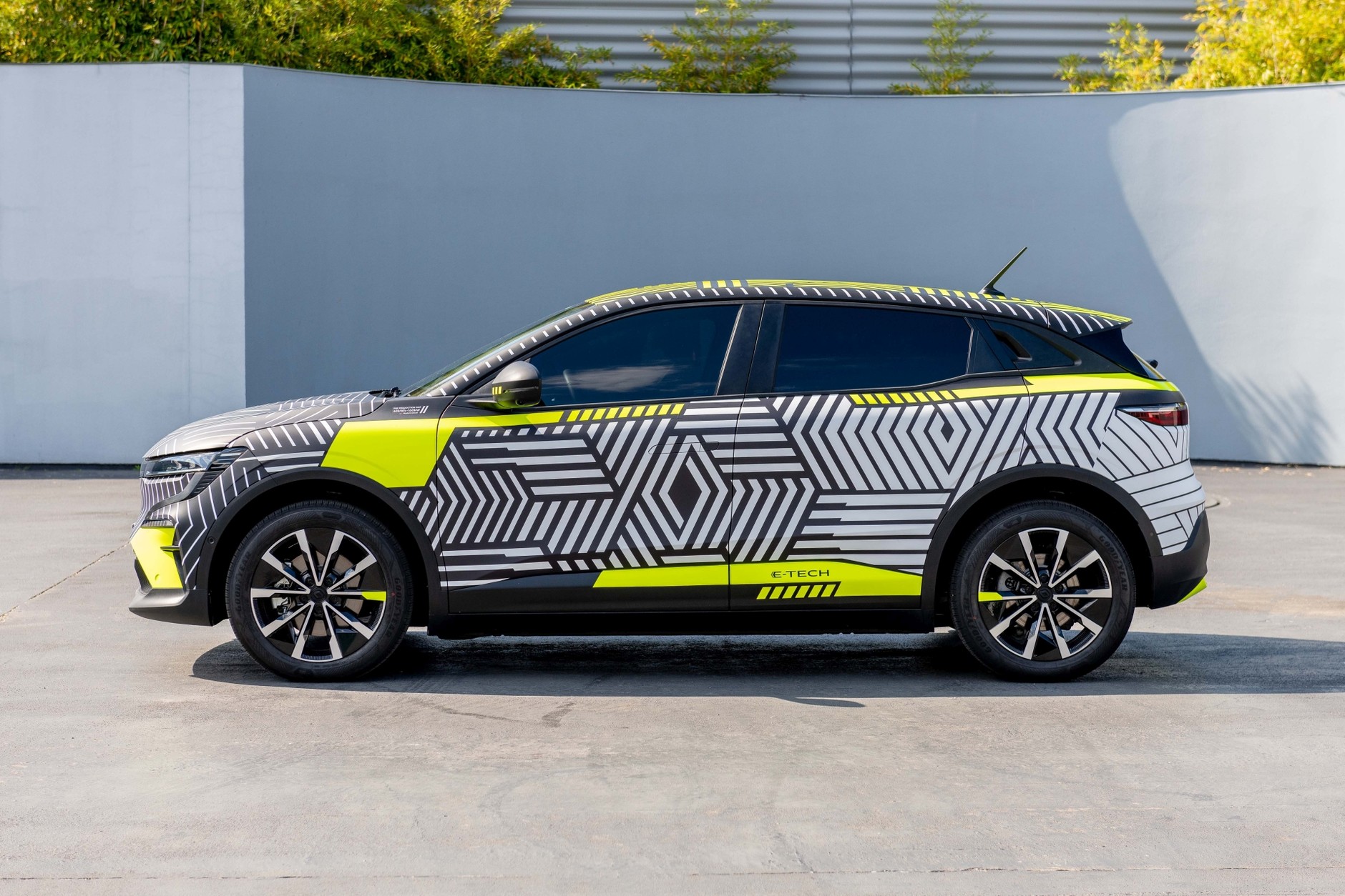 Renault Megane E-Tech Electric - egzemplarz przedprodukcyjny
