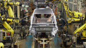 Nissan i Mitsubishi ewakuowały pracowników. Tsunami wstrzymało produkcję w Japonii