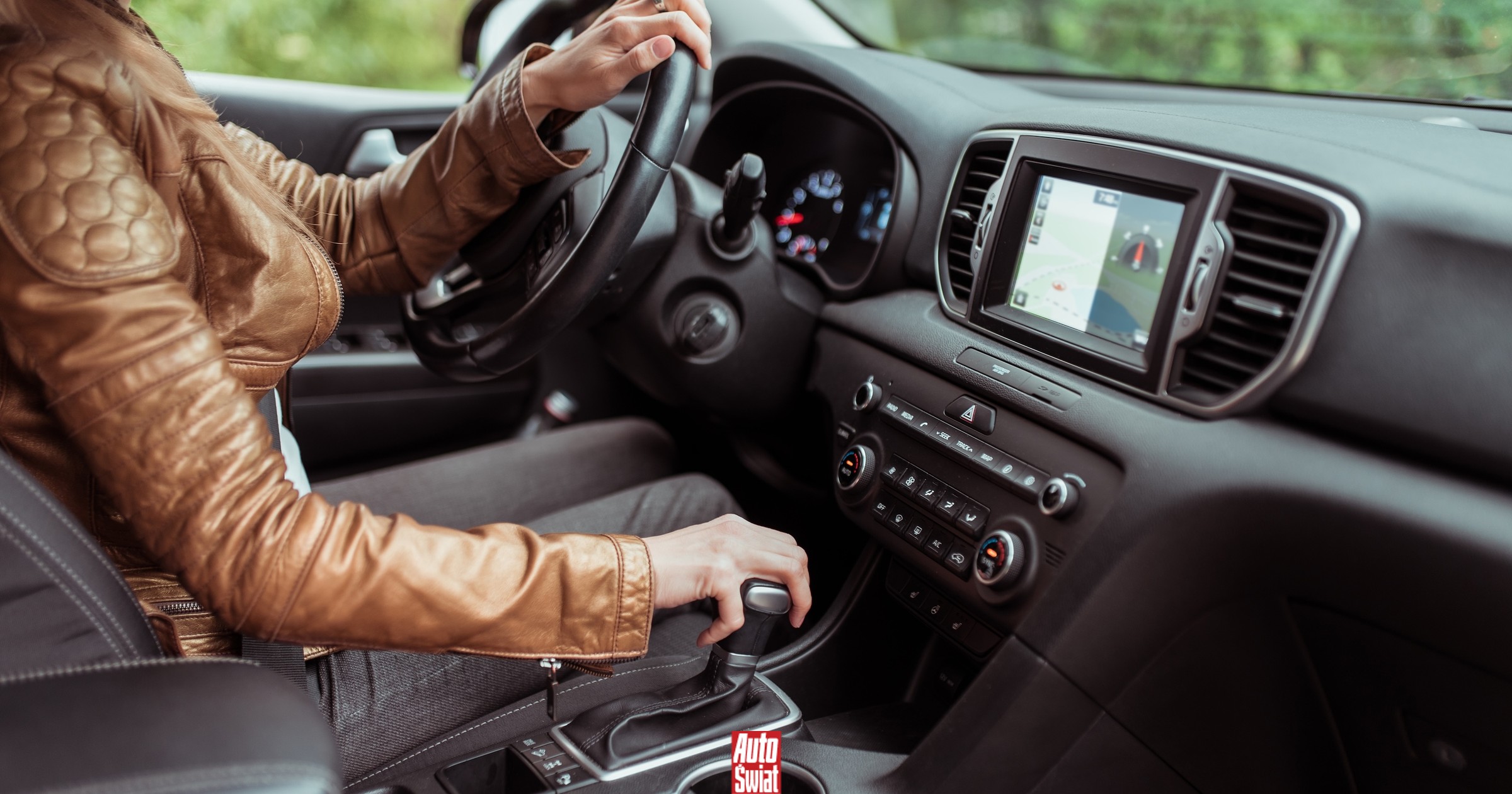 Przejechałeś zjazd z autostrady? Nie cofaj! Oto, co za to grozi