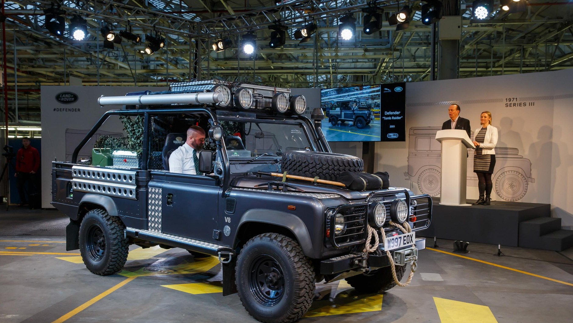 Land Rover Defender