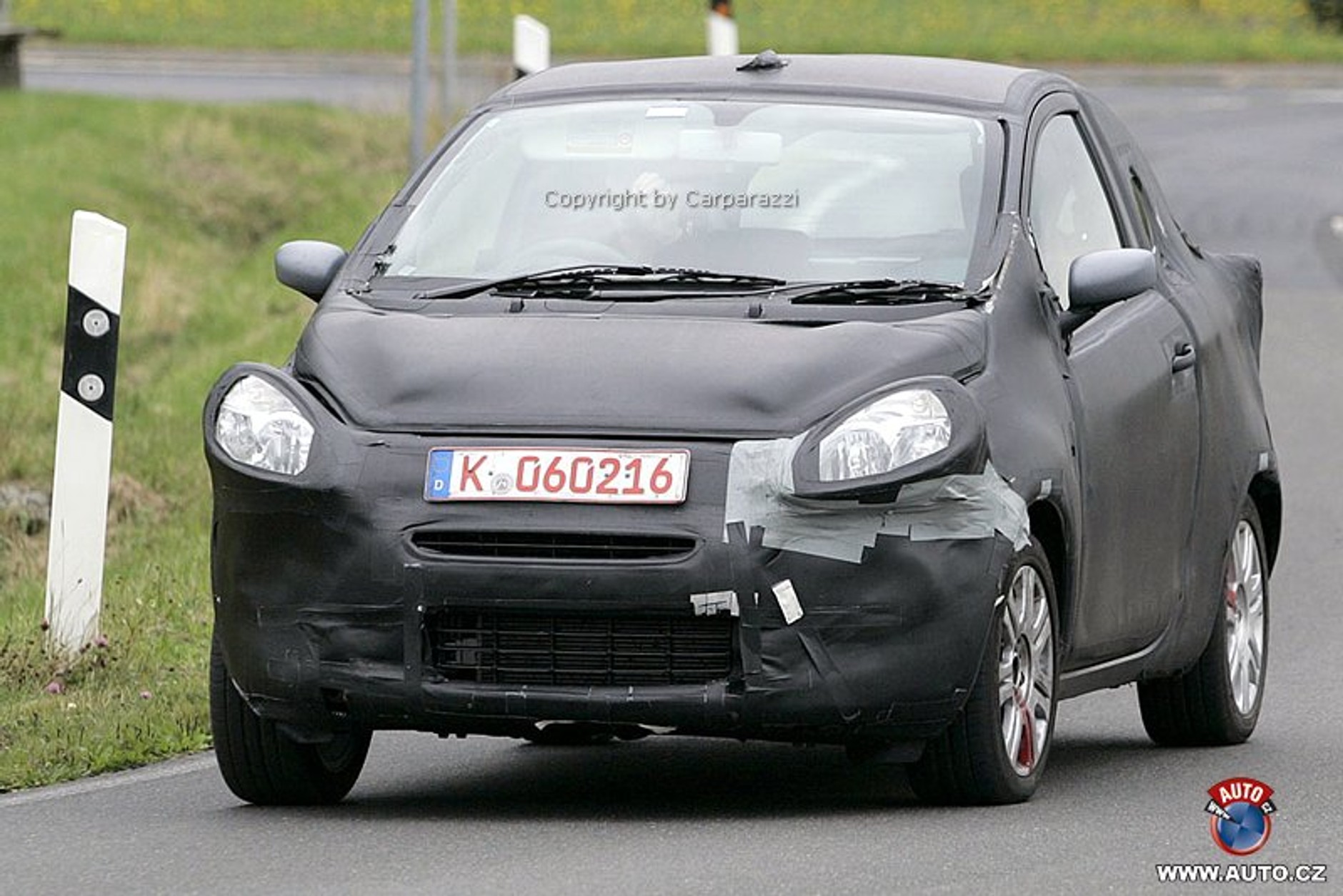 Zdjęcia szpiegowskie: Ford Ka - misja zakończy się w Polsce.