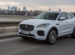 Jaguar E-Pace 2.0 - elegancki i nadal drapieźny
