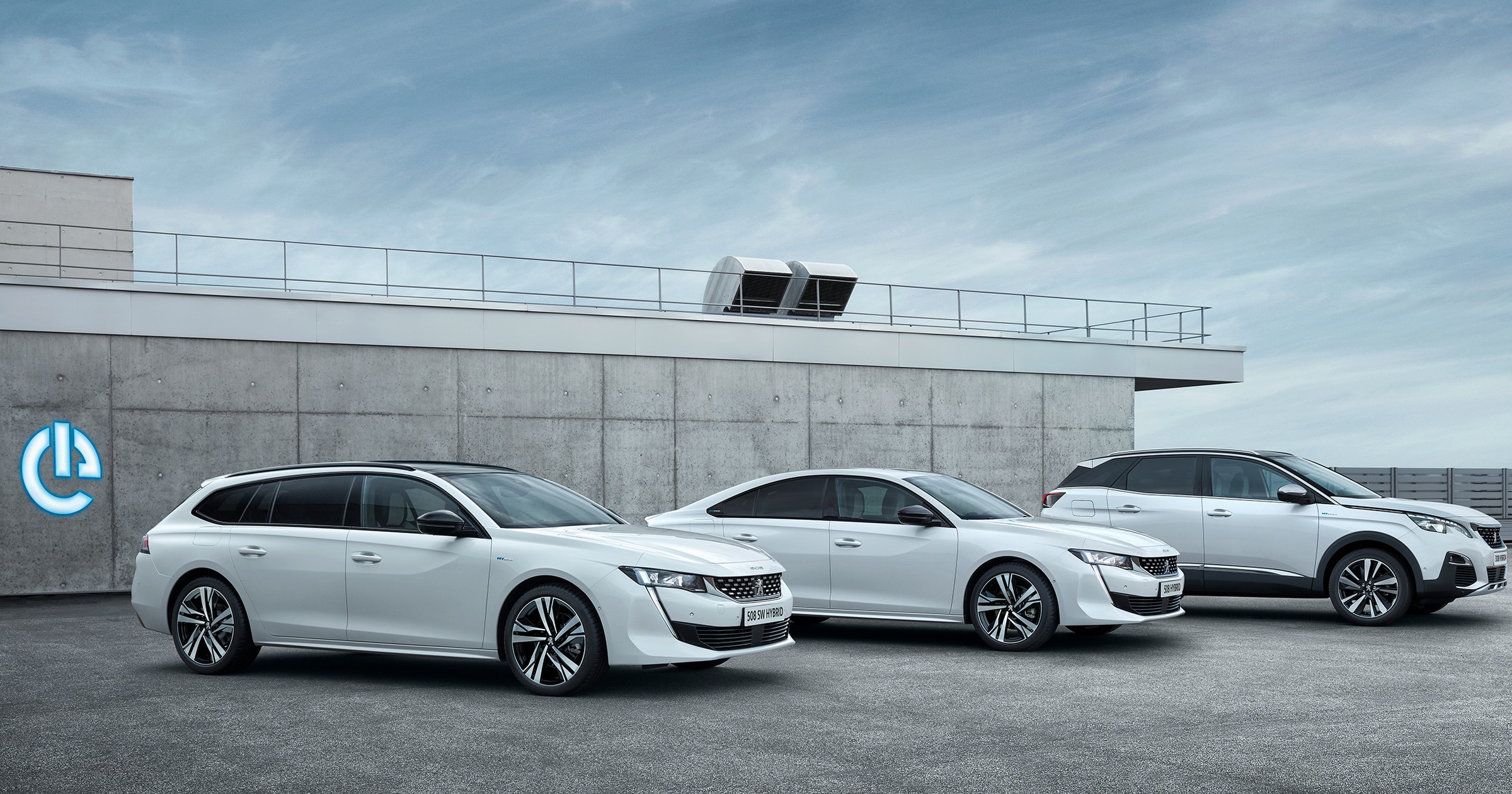 Peugeot - nowe hybrydy PHEV