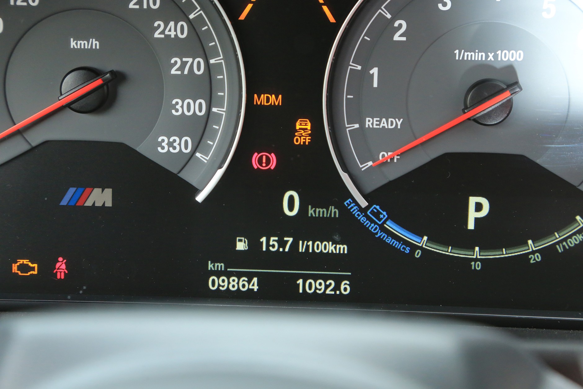 BMW M4 Cabrio M Performance - twardy zawodnik