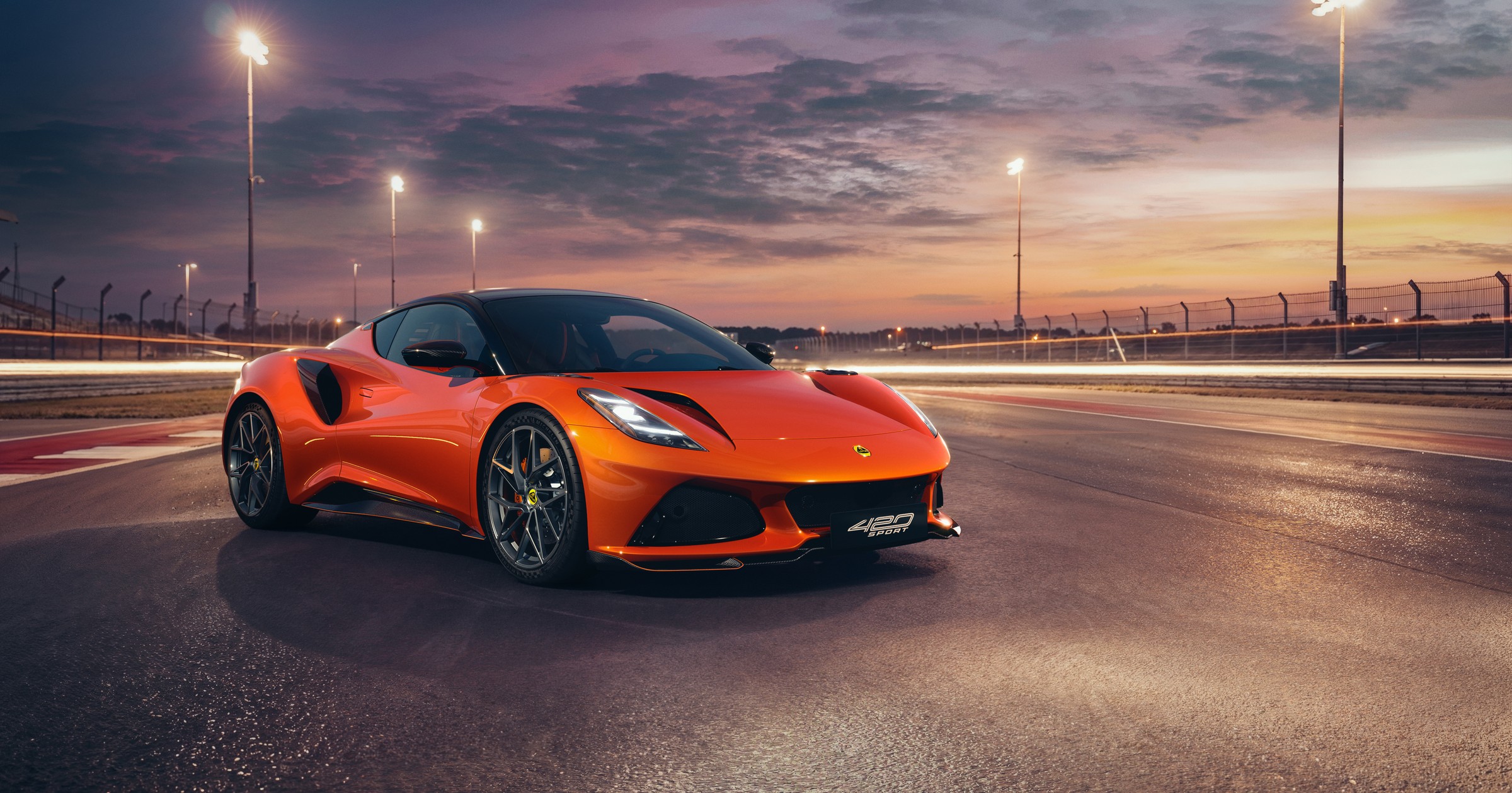 Lotus Emira 420 Sport