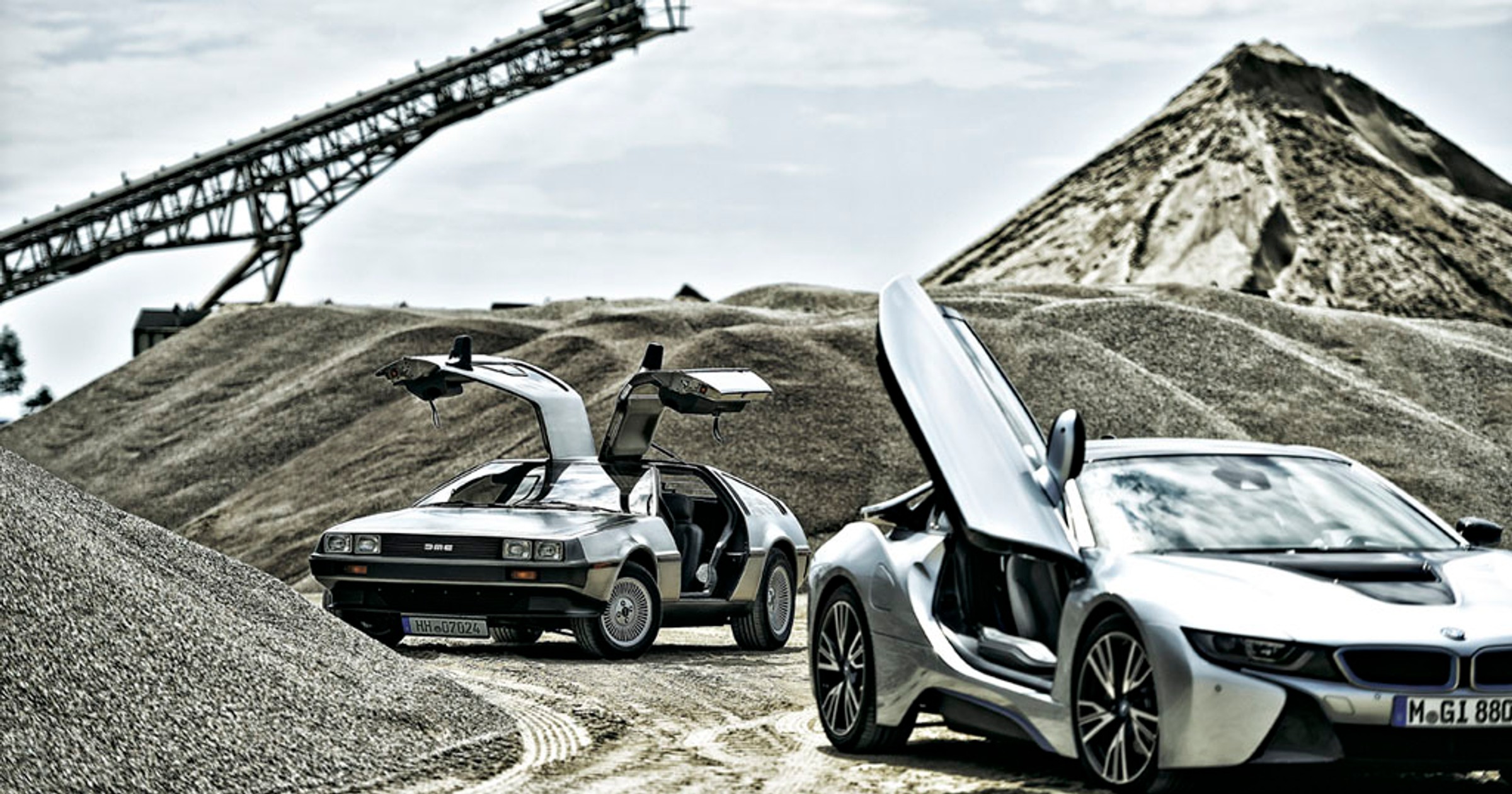 Wchikuły czasu - DeLorean DMC-12 i BMW i8