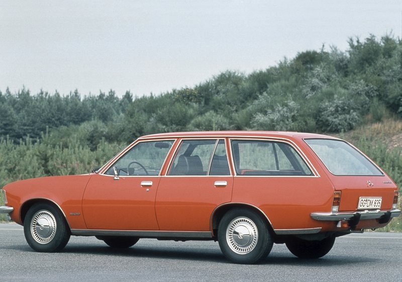 Opel: wiosna oldtimerów (fotogaleria)