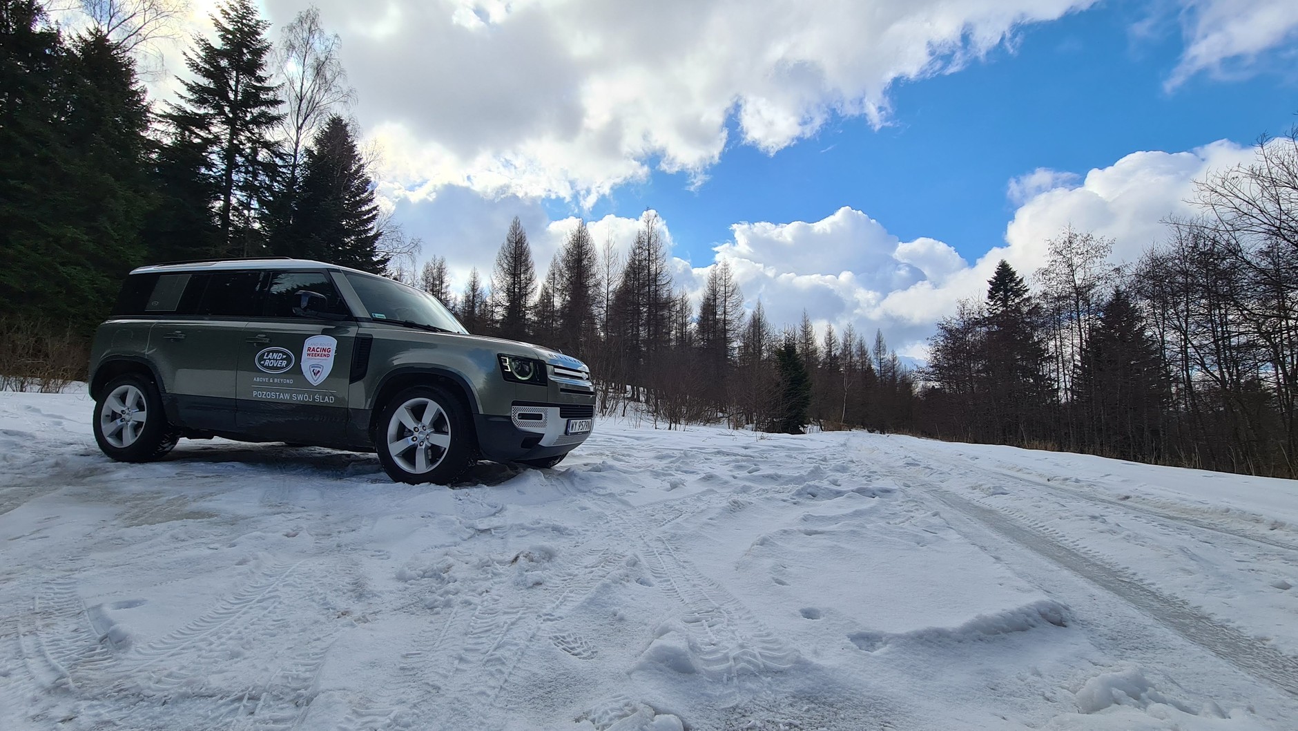 Land Rover Defender 110