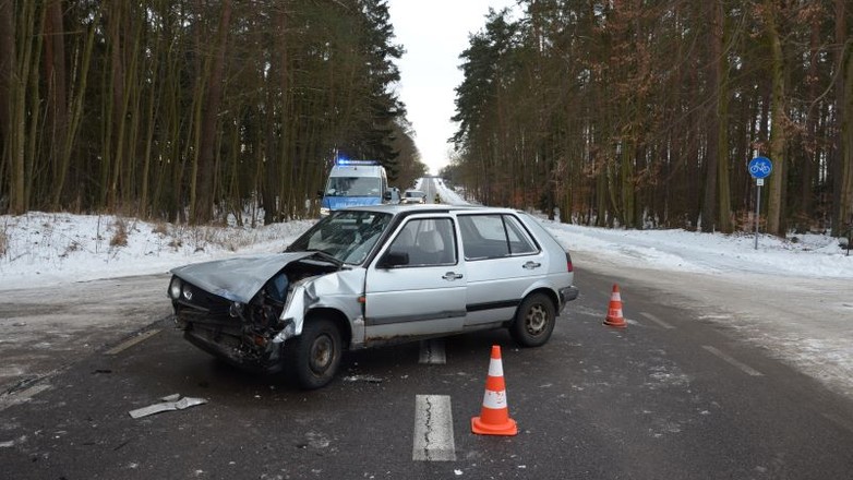 Kierowca Volkswagena spowodował wypadek. Przekroczył skalę alkomatu