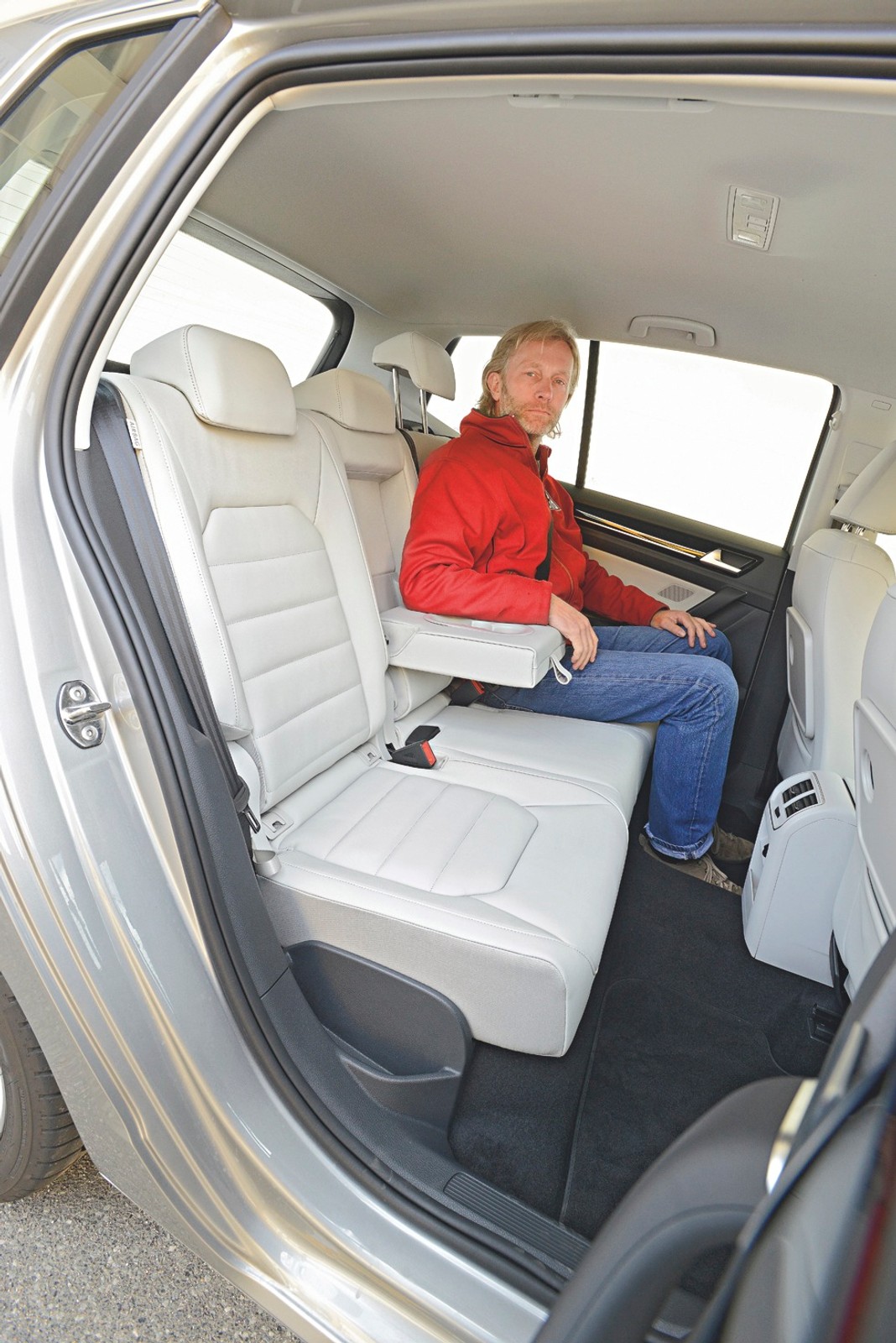 Porównanie vanów: VW Golf Sportsvan kontra Opel Meriva, Mercedes klasy B, Ford C-Max