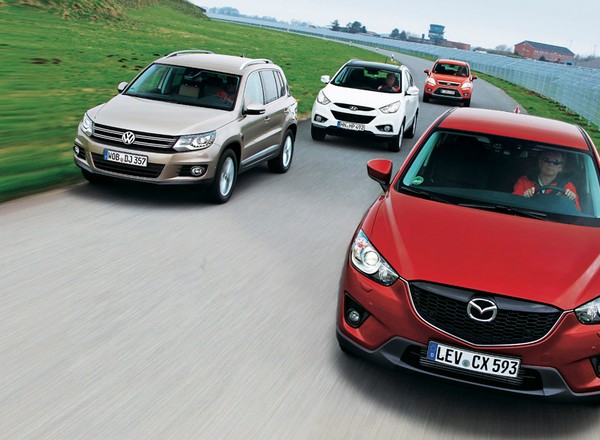 Mazda CX-5 kontra Ford Kuga, Hyundai ix35 i Volkswagen Tiguan: czy Mazda pokona konkurentów