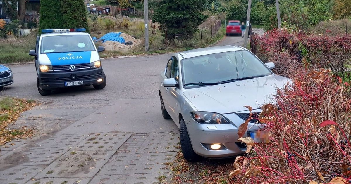  Wjechał mazdą w ogrodzenie. Był pijany i nigdy nie miał prawa jazdy