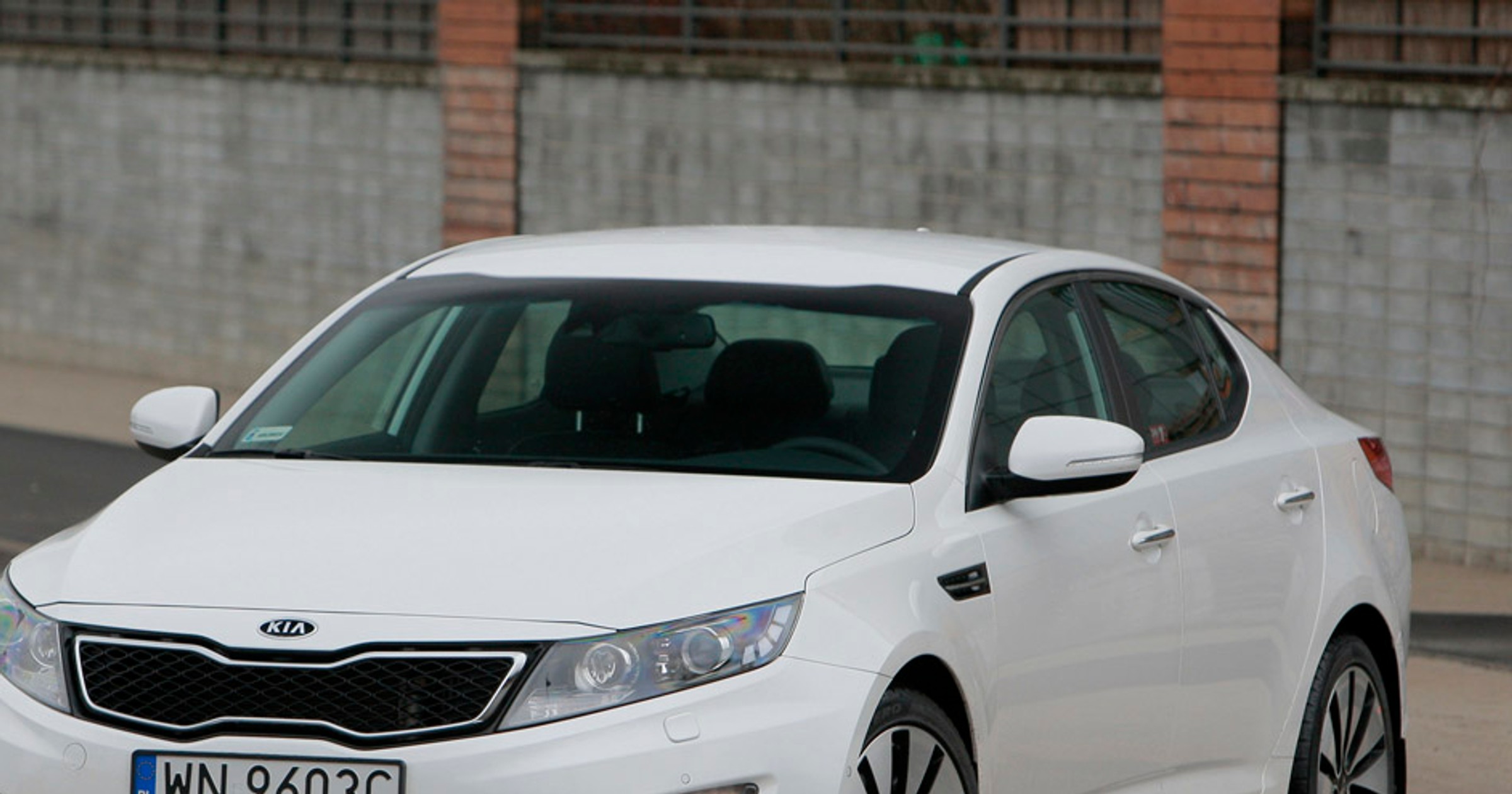 Kia Optima 1.7 CRDI: optymalna zmiana warty
