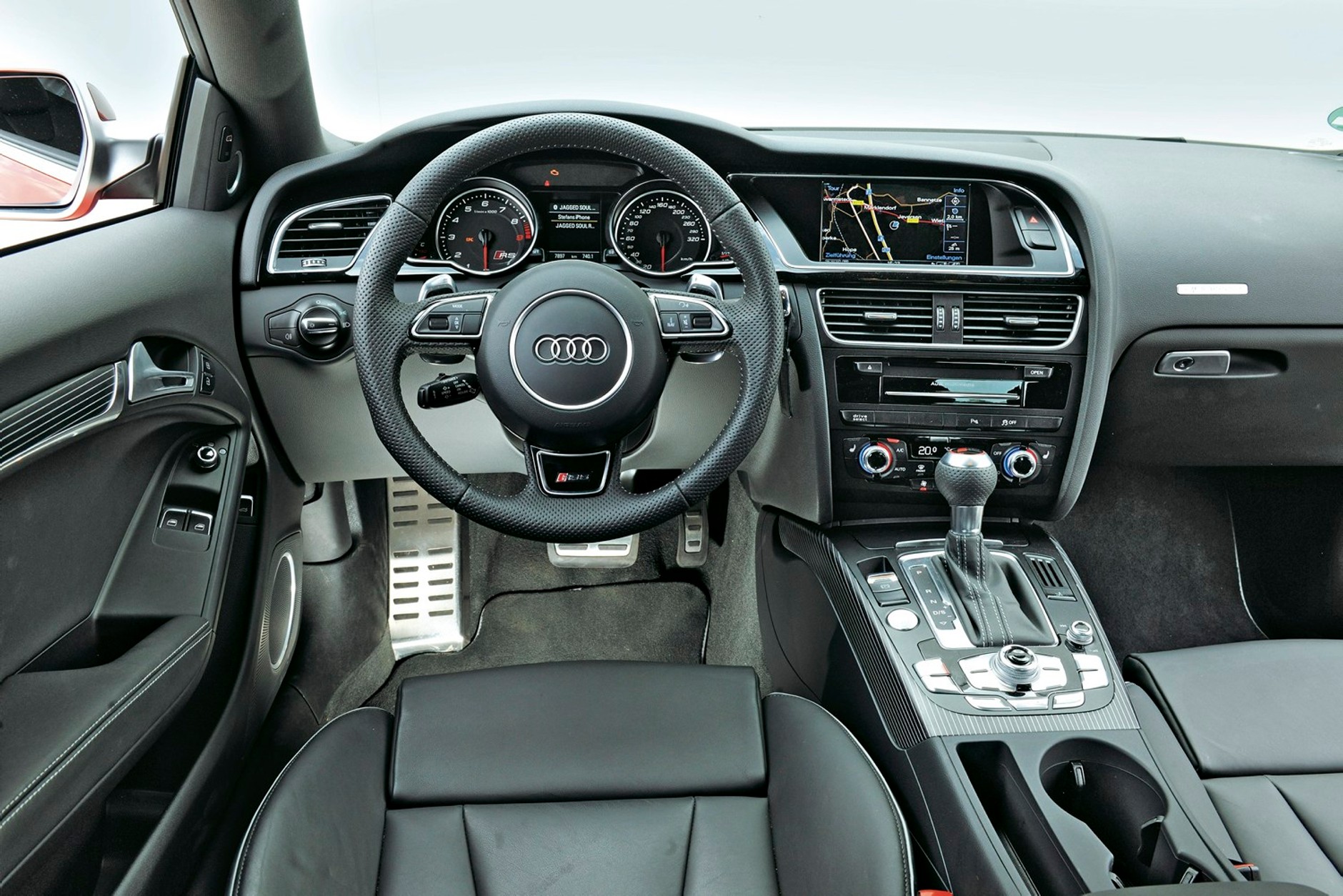 Porównanie Audi RS 5 i BMW M4