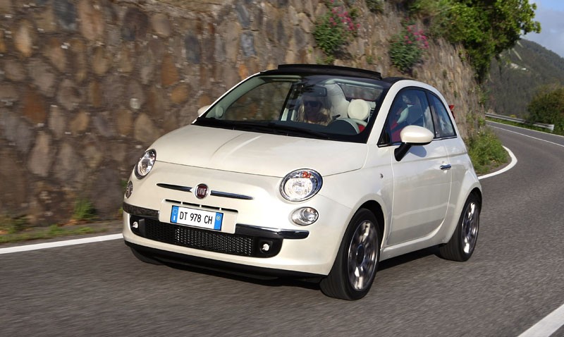 Fiat 500C: nowe informacje i zdjęcia włoskiego kabrioletu (fotogaleria)