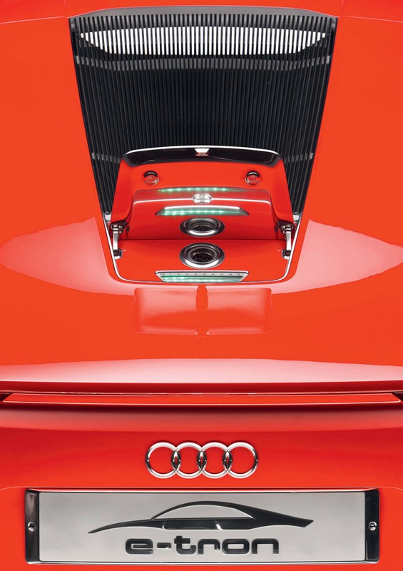 Audi e-tron: w sprzedaży od 2012