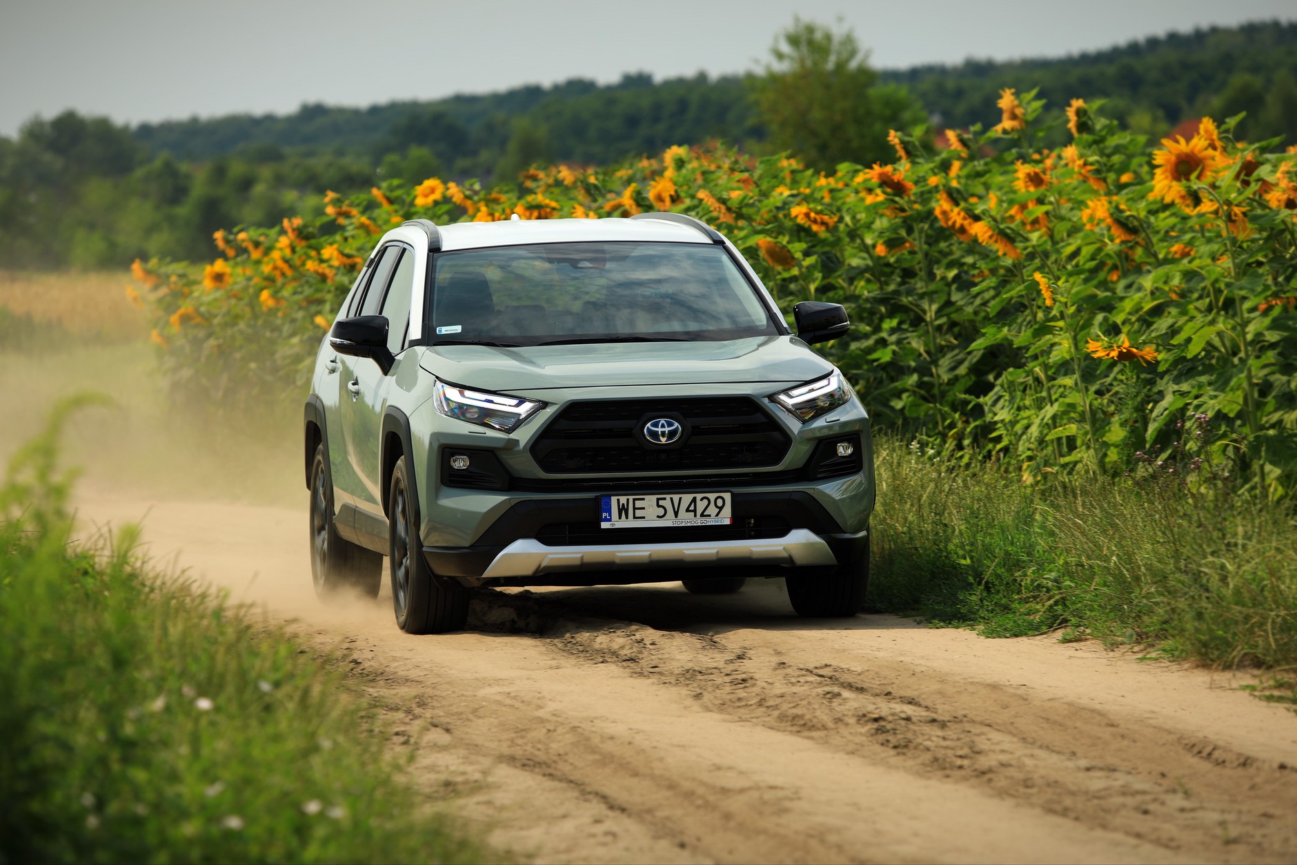Toyota RAV4 2.5 Hybrid AWD-i 2022 5. generacja FL