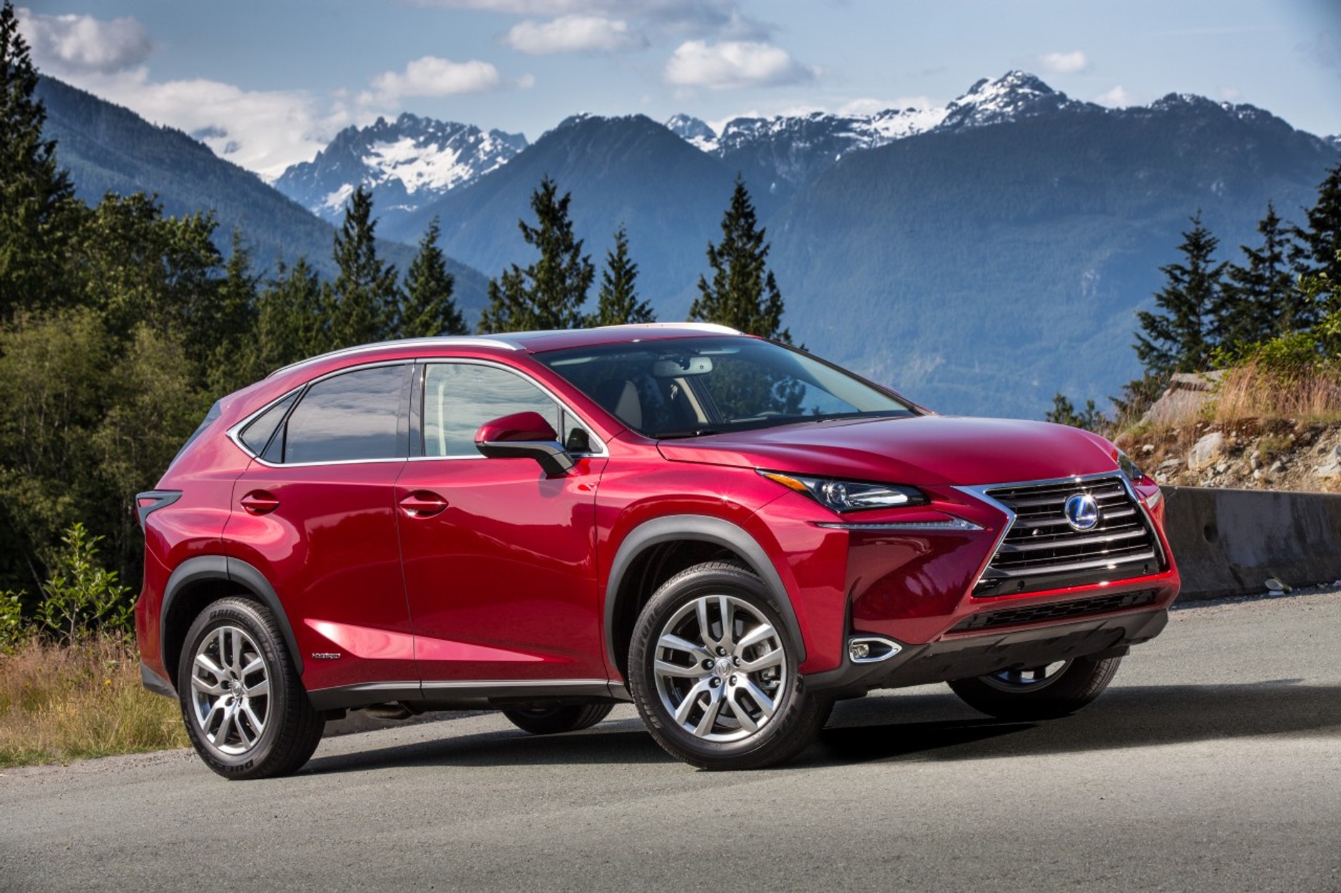 Lexus NX 300h