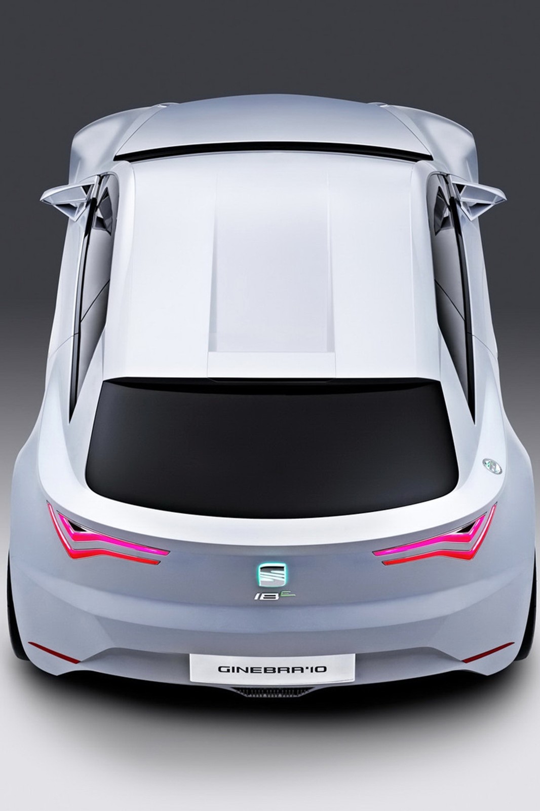 Seat IBE – chyba ktoś nie zdążył go dokończyć