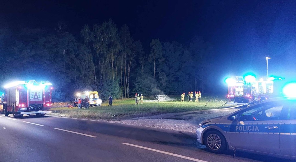 W wyniku wypadku jedna osoba zginęła, dwie odniosły obrażenia
