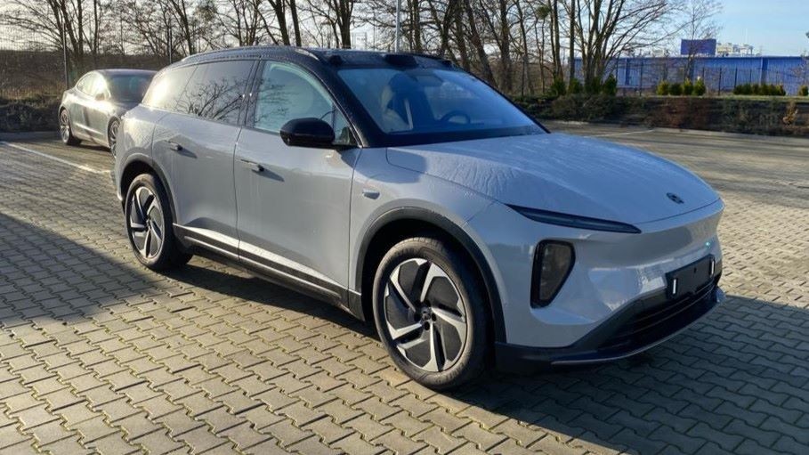 Nio EL6