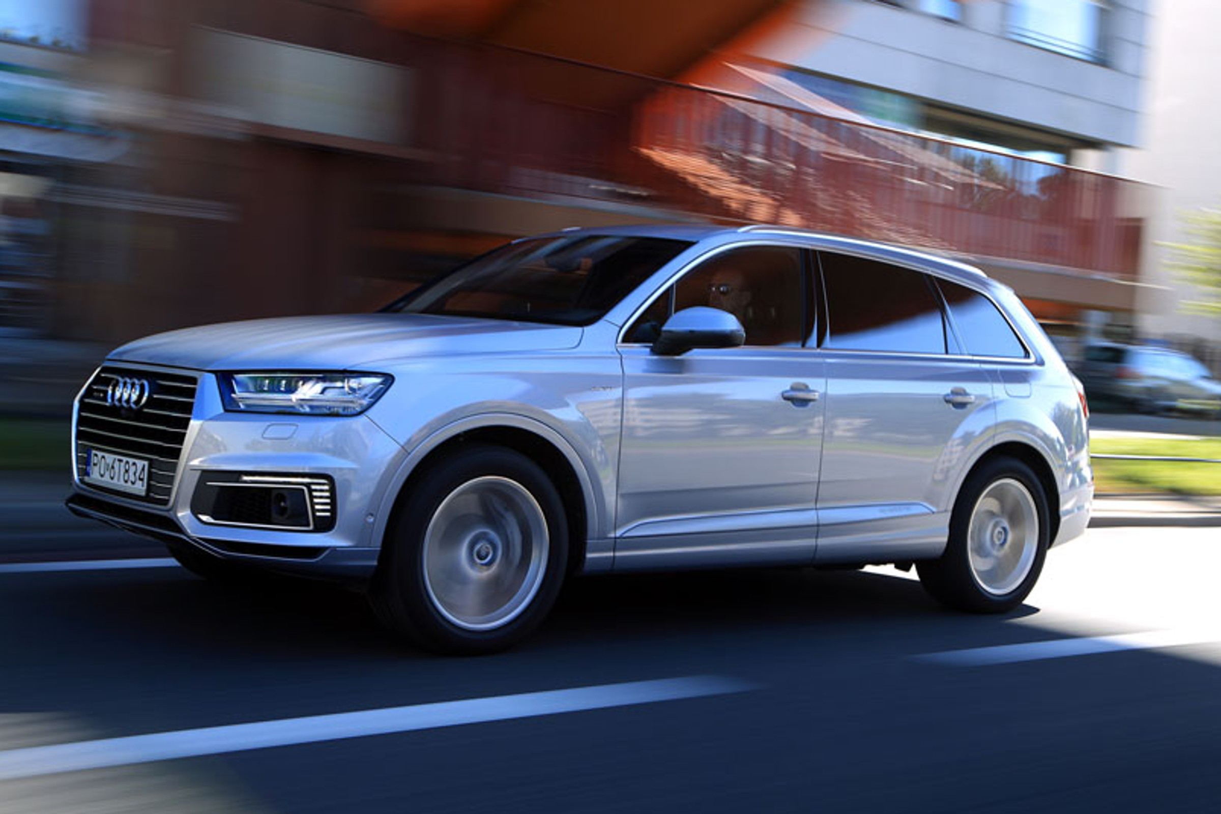 TOP 10 samochodów premium za 100 tys. zł. Z tych używanych aut będziesz zadowolony