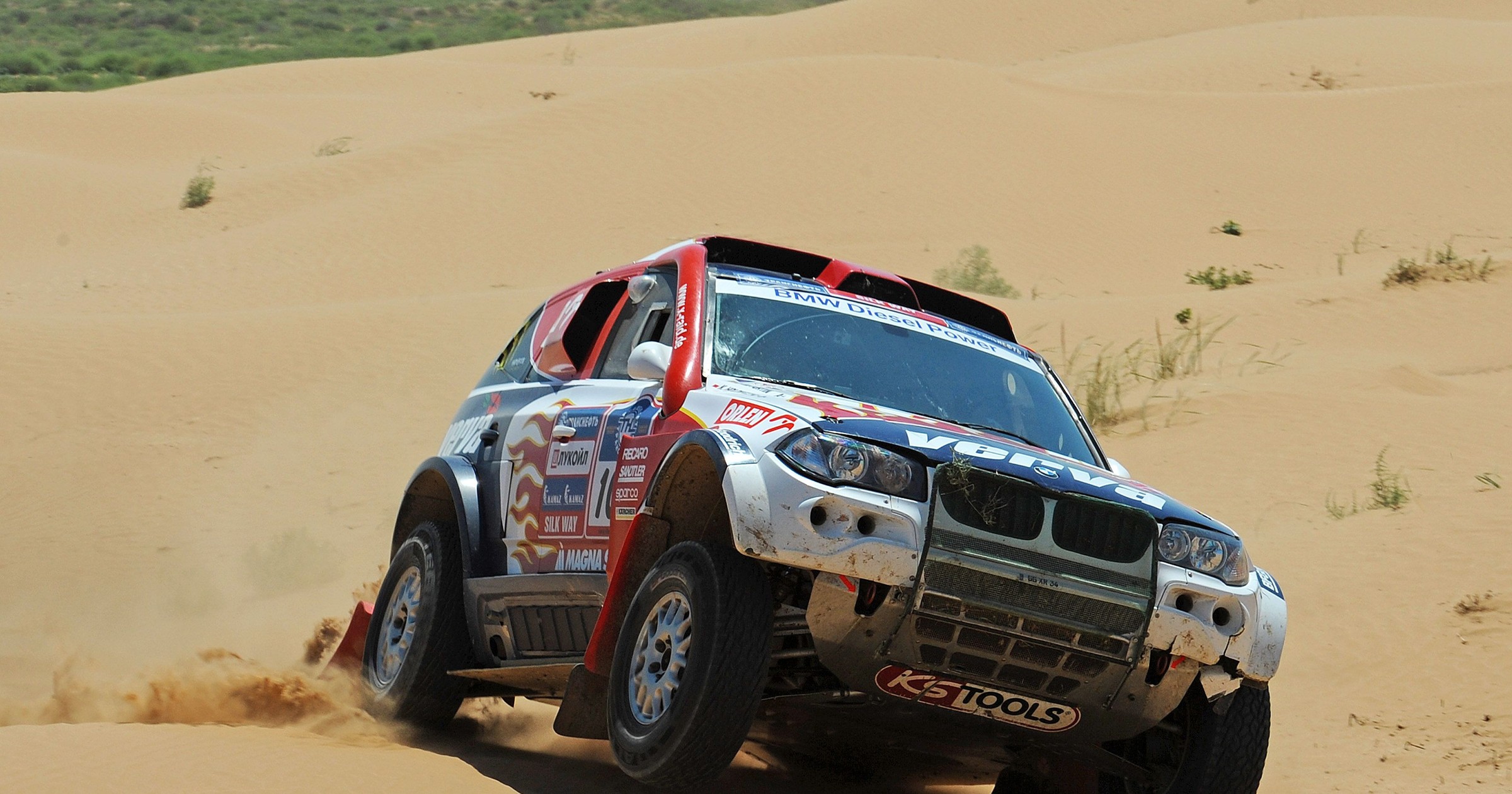 Krzysztof Hołowczyc zwycięzcą Silk Way Rally 