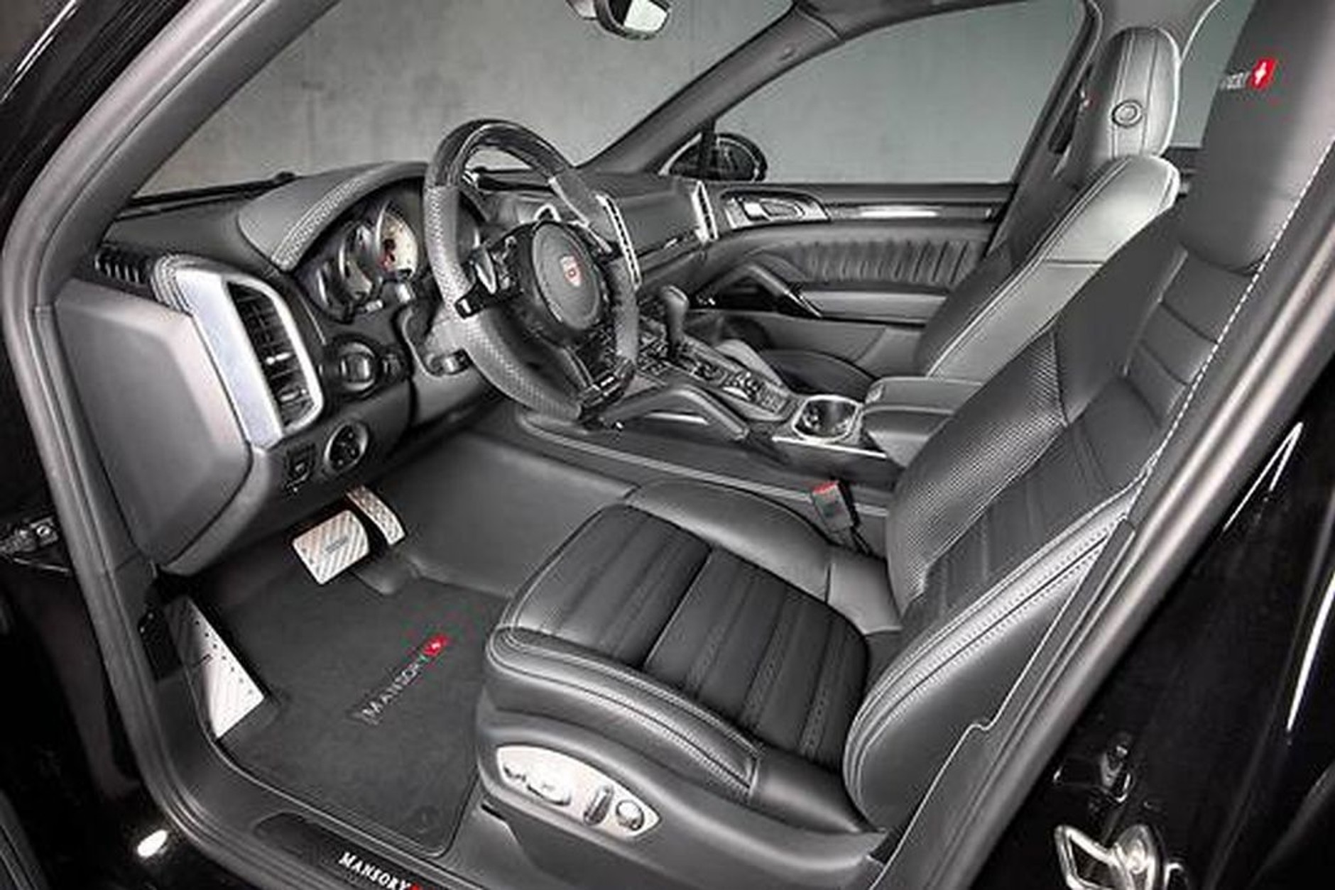 Mansory wzięło na warsztat Porsche Cayenne