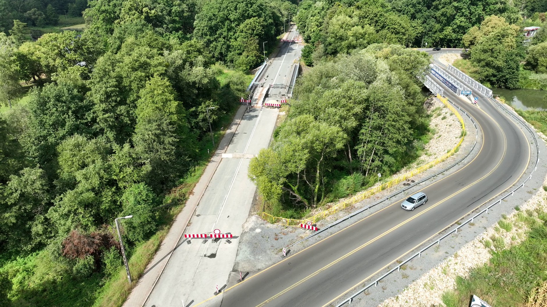 Fragment DK45 w Krapkowicach po powodzi