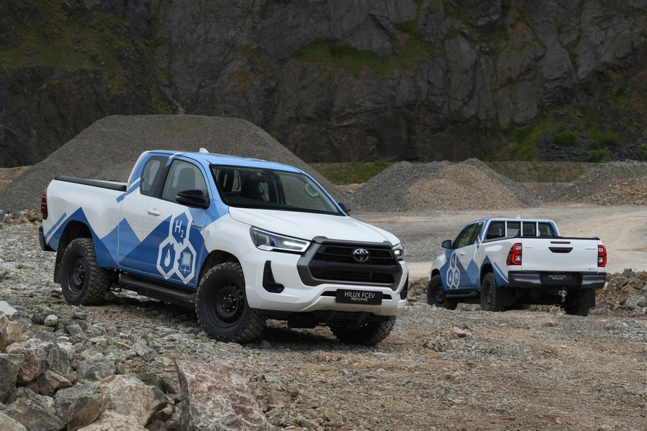 Prototyp Toyoty Hilux H2 (FCEV)