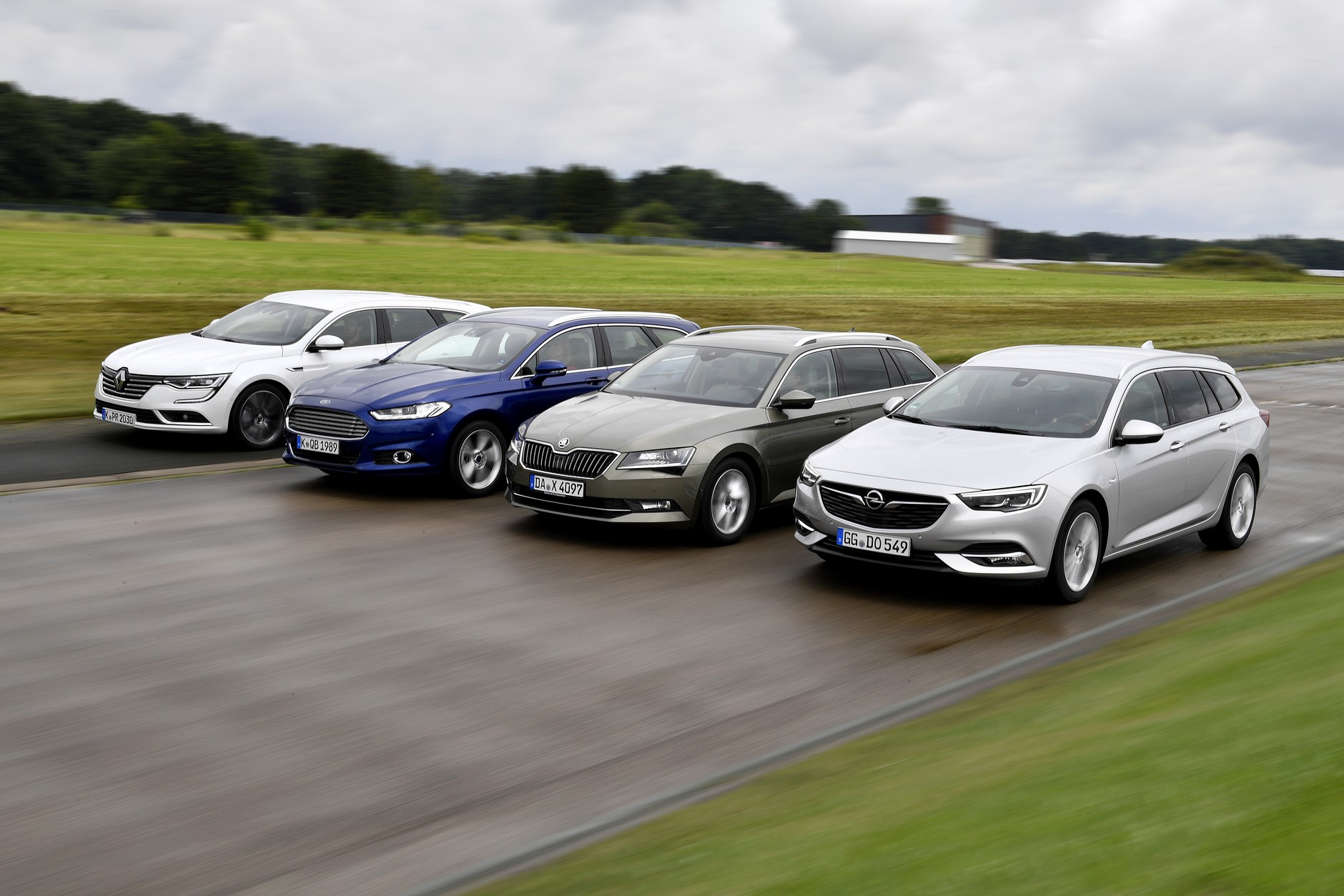Opel Insignia Sports Tourer, Skoda Superb Combi, Ford Mondeo Turnier, Renault Talisman Grandtour