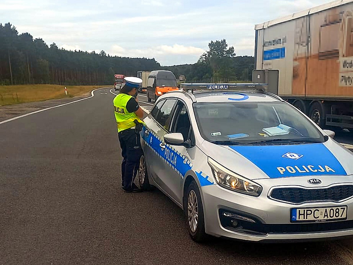 Policjanci prowadzili akcję w całym mieście. Przyczyna była jedna
