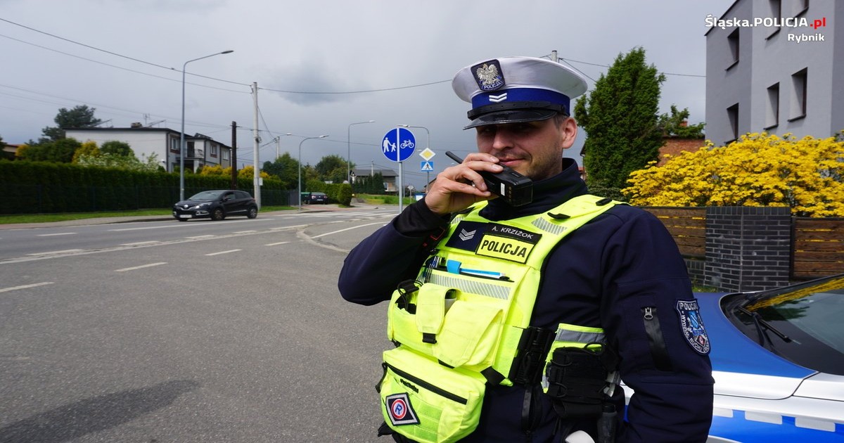  Przyjechał do sklepu. Inny kierowca zabrał mu kluczyki i wezwał policjantów