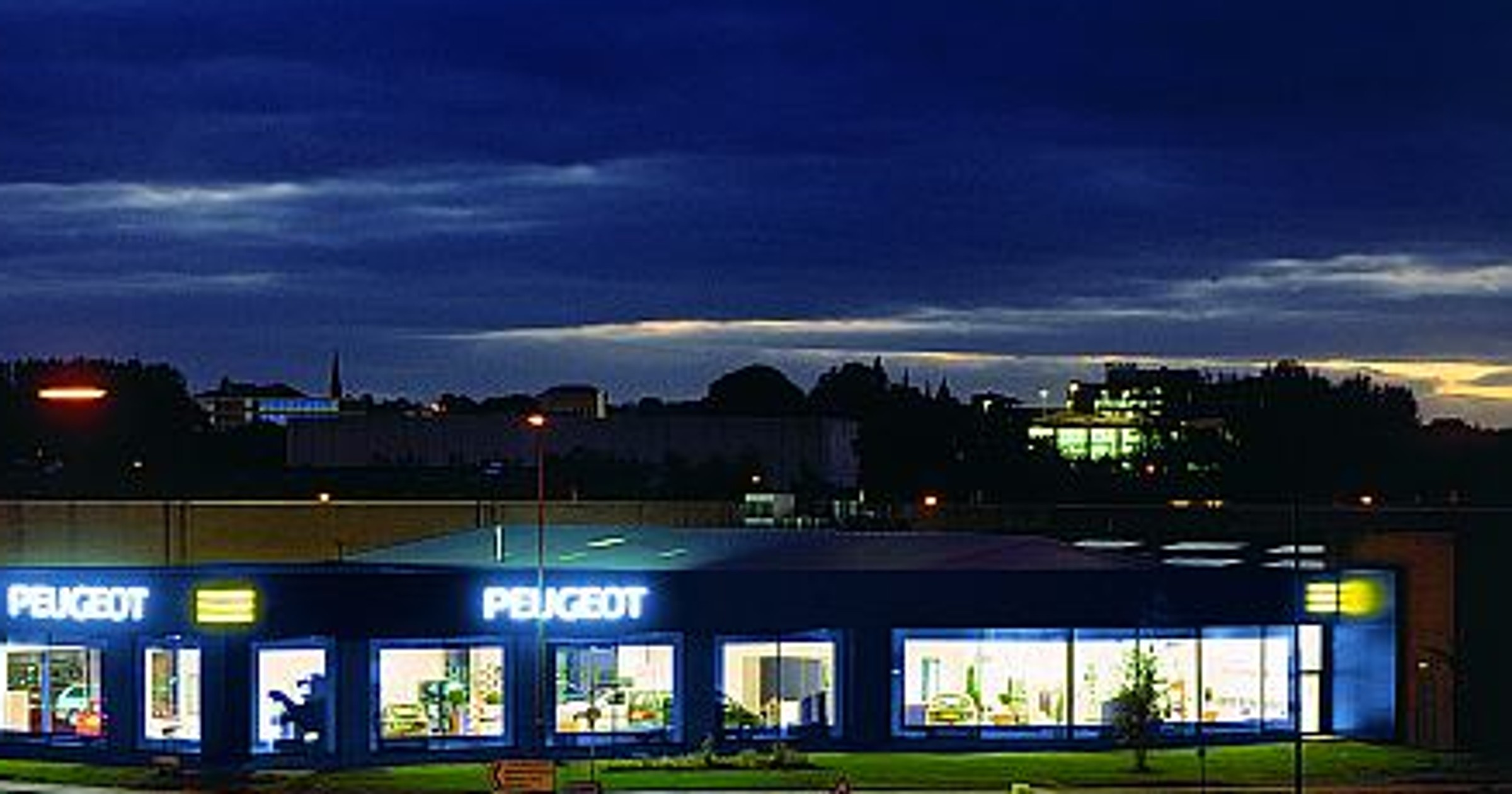 Wyniki sprzedaży aut w 2008 roku - Podwyżka cen aut wystraszyła Polaków
